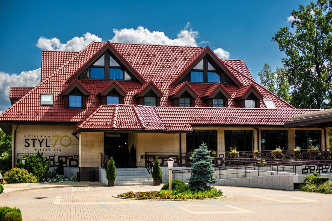 Hotel Styl 70 بيشتنا المظهر الخارجي الصورة